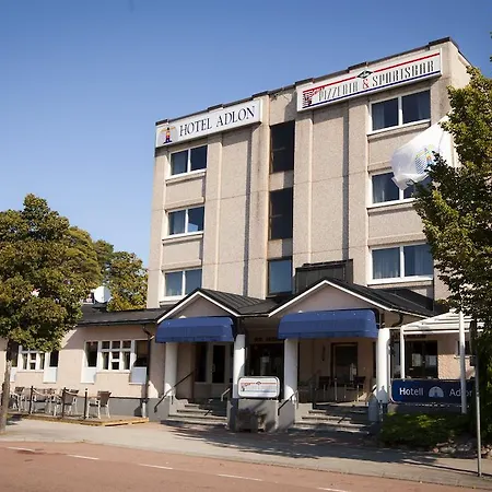 阿德隆酒店 酒店